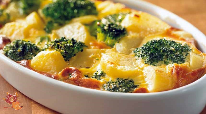 Aardappel-broccolischotel 